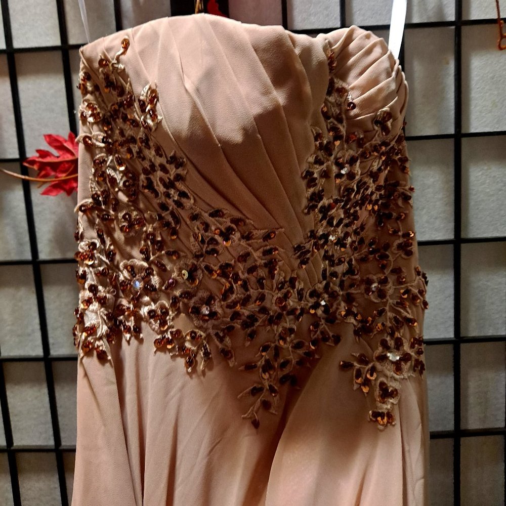 Alyn Rose Designs Inc. Sweetheart Prom Dress